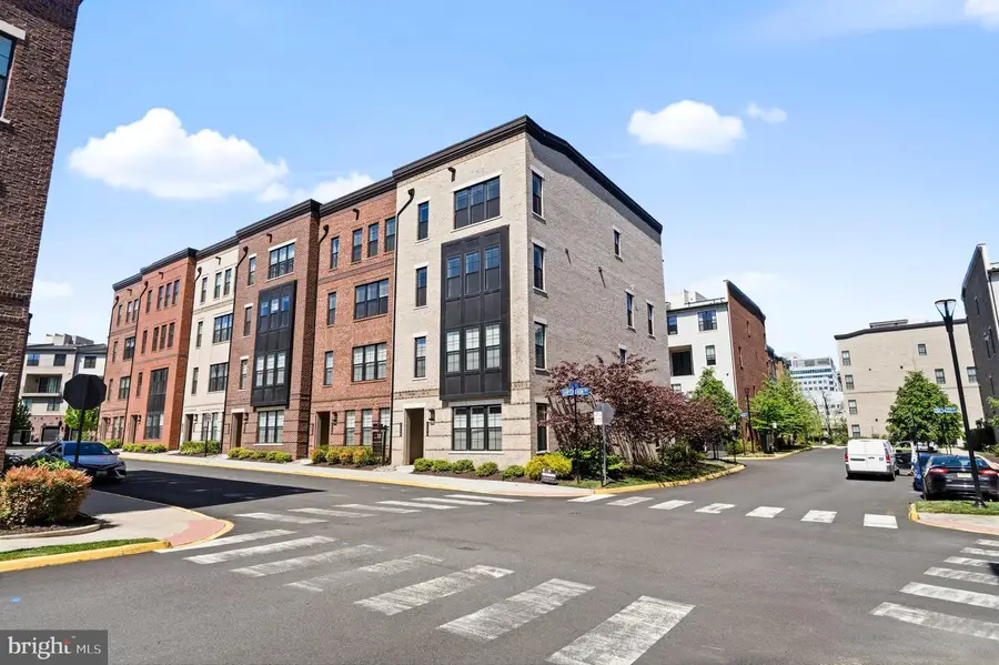 7538 Sawyer Farm Way #1414, McLean, VA 22102 - #2