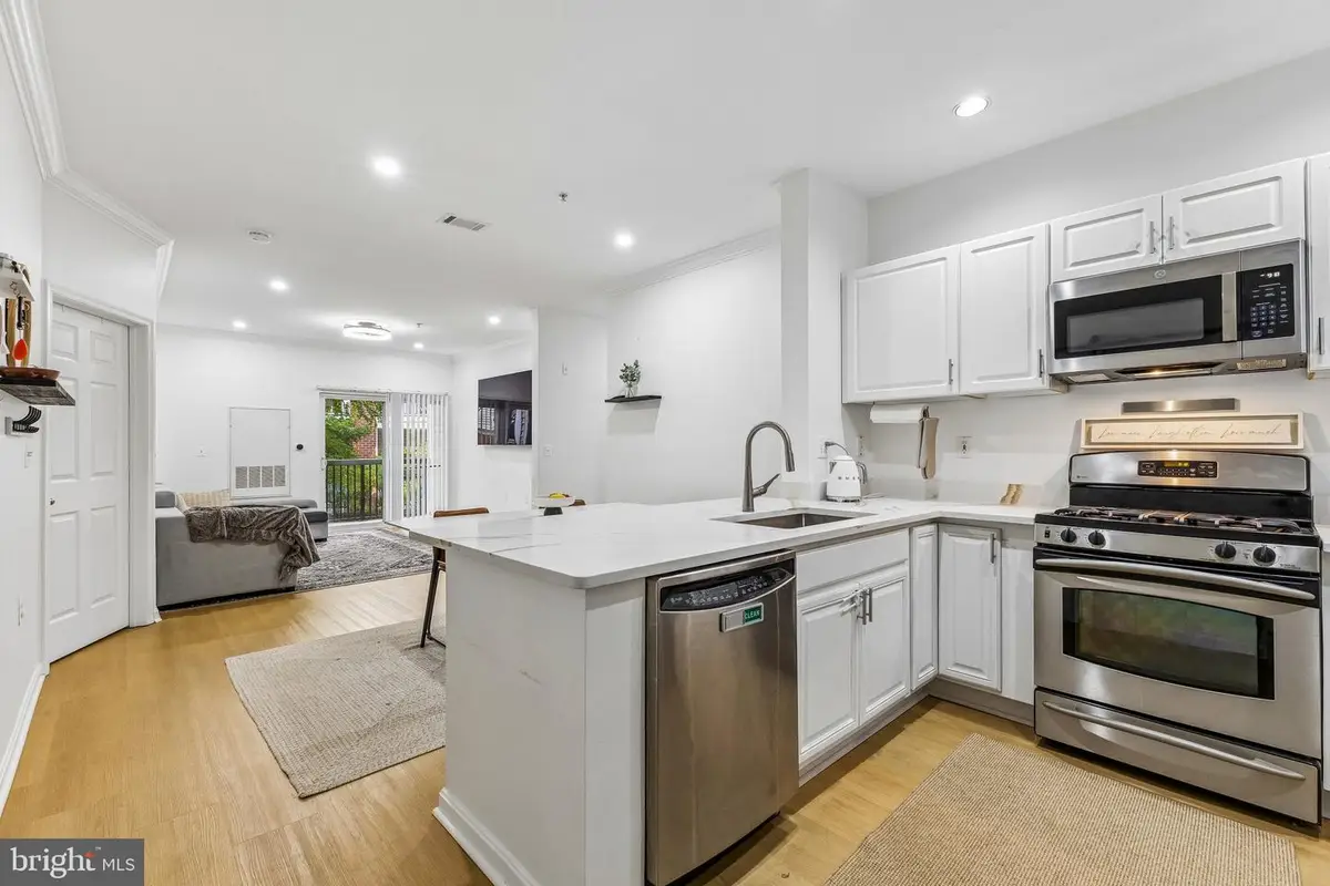 11373 Aristotle Dr #9-109, Fairfax, VA 22030 - #1