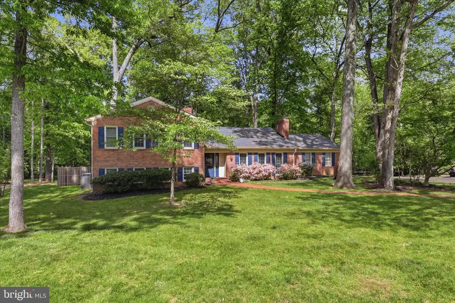 2400 Beekay Ct, Vienna, VA 22181 - #3