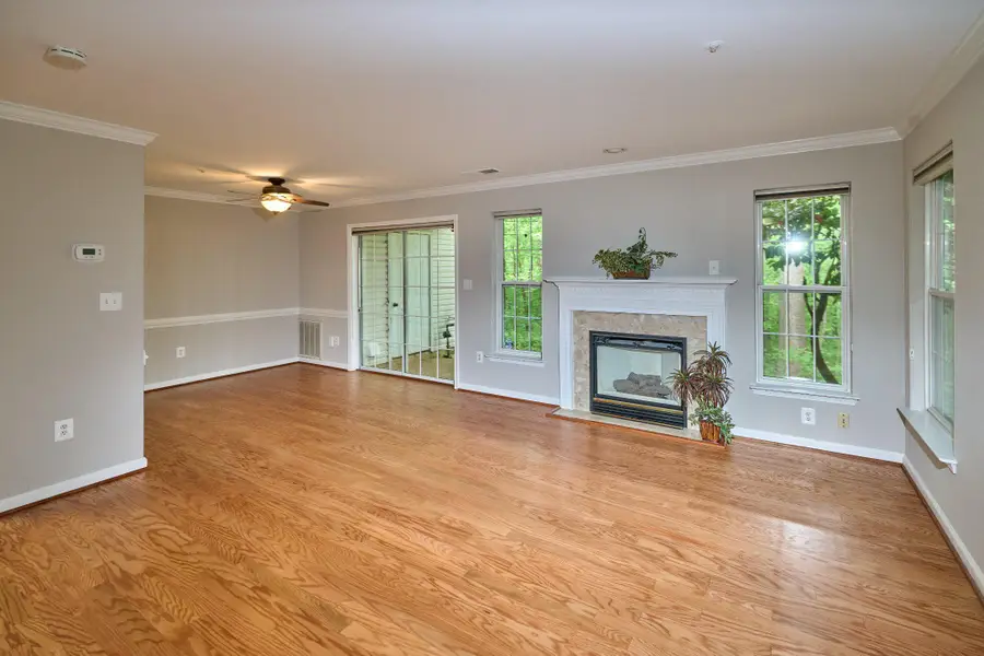 6604 Netties Ln #1201, Alexandria, VA 22315 - #2