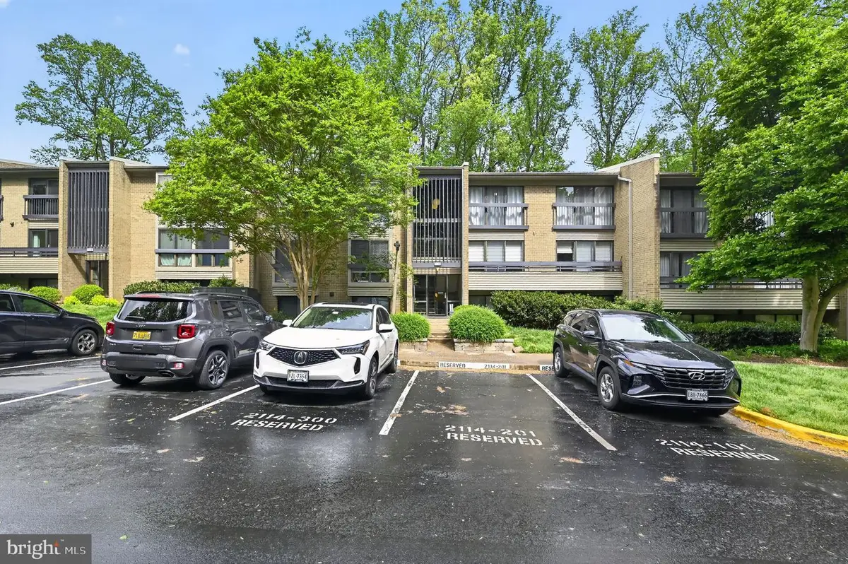 2114 Green Watch Way #10/201e, Reston, VA 20191 - #1