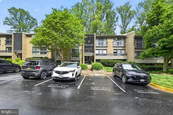 2114 Green Watch Way #10/201e, RESTON, VA 20191