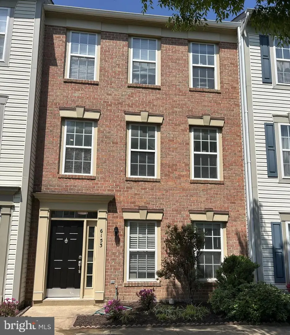 6153 Les Dorson Ln, Alexandria, VA 22315 - #1