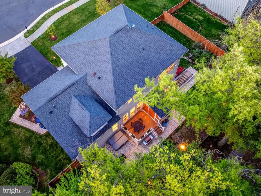 105 Heglar Oaks Ct, Herndon, VA 20170 - #3