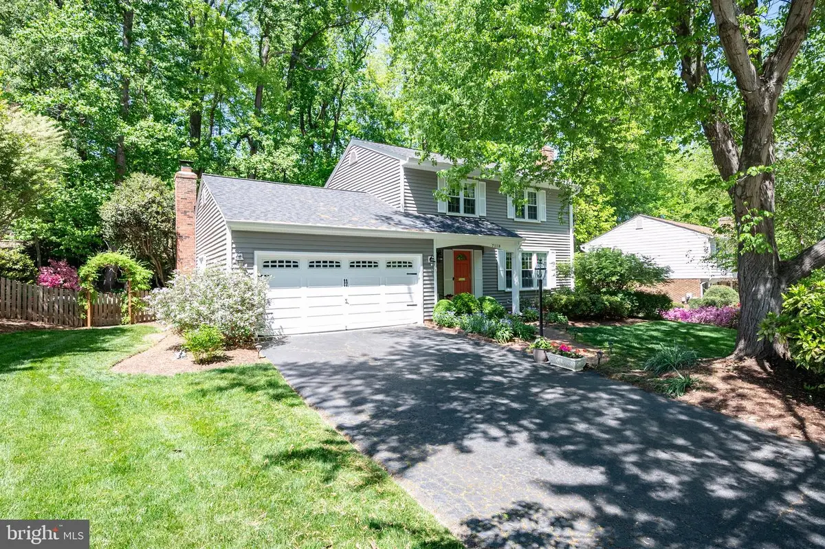 7118 Devonshire Rd, Alexandria, VA 22307 - #1