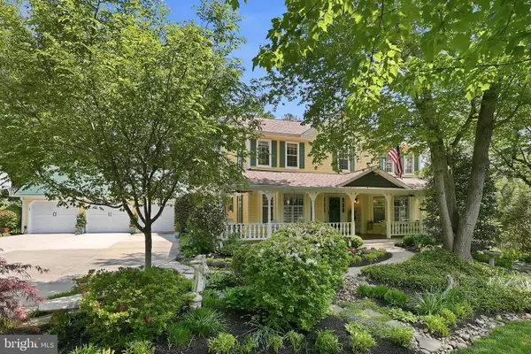 10204 Yellow Pine Dr, VIENNA, VA 22182