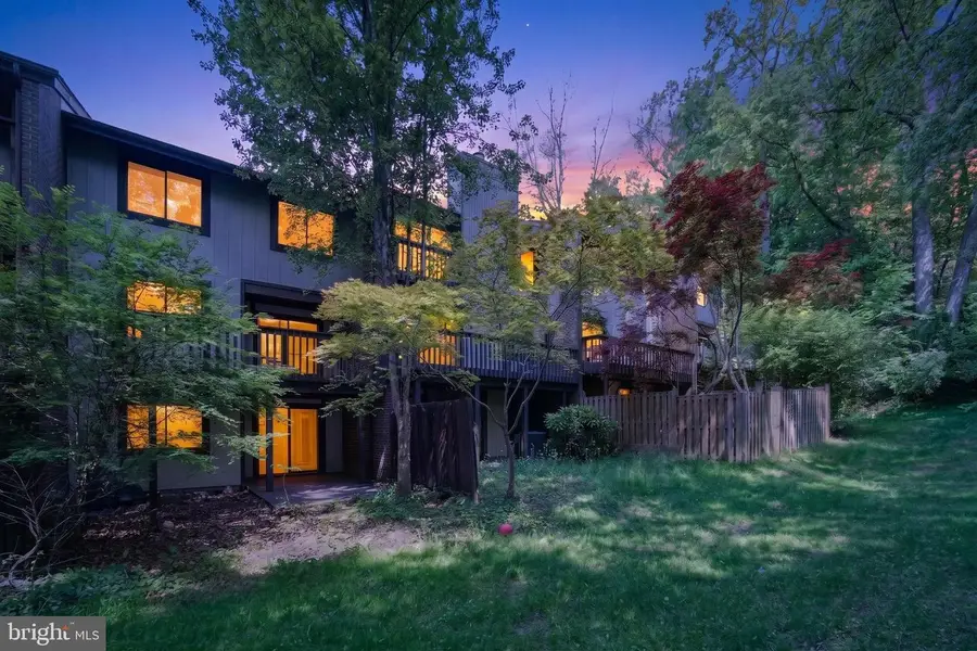 2173 Glencourse Ln, Reston, VA 20191 - #2