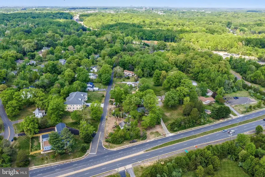5419 Sasher Ln, Fairfax, VA 22030 - #2