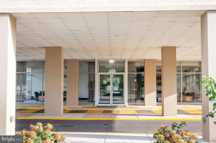 6631 Wakefield Dr #106, Alexandria, VA 22307 - #2