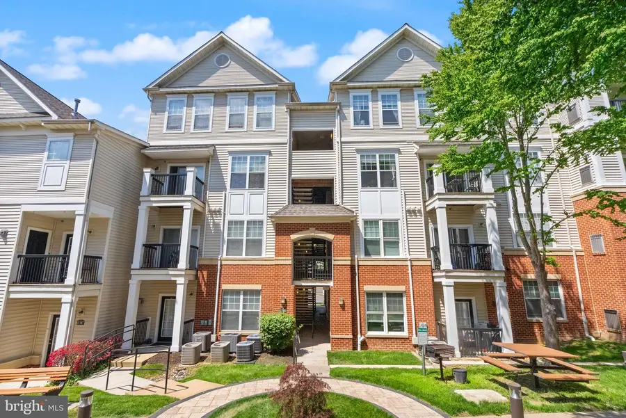 11381 Aristotle Dr #10-410, Fairfax, VA 22030 - #2