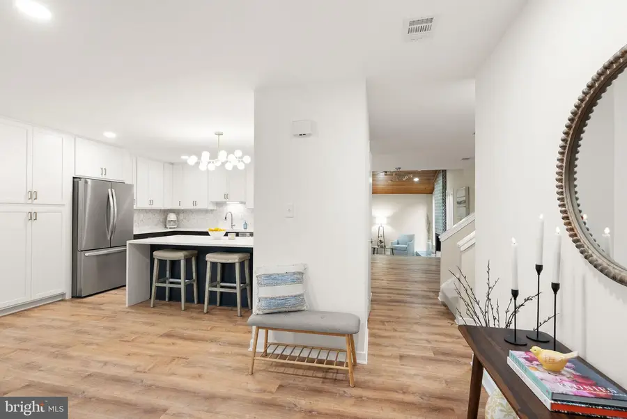 2431 Glade Bank Way, Reston, VA 20191 - #3