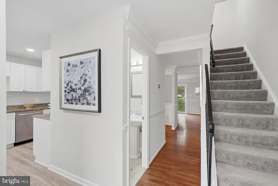 6424 Birch Leaf Ct, Burke, VA 22015 - #2