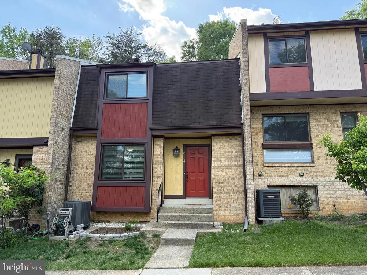 6894 Deer Run Dr, Alexandria, VA 22306 - #1