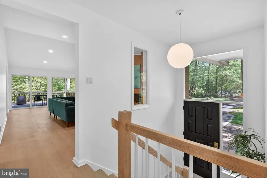 12128 Basset Ln, Reston, VA 20191 - #3