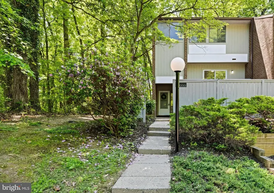 12001 Insha Ct, Reston, VA 20191 - #3