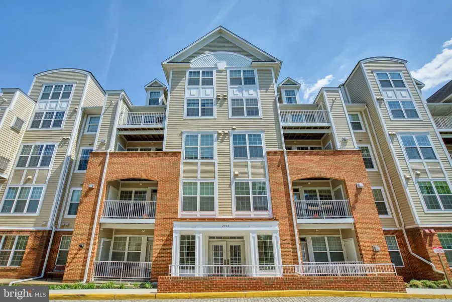 2701 Bellforest Ct #303, Vienna, VA 22180 - #2