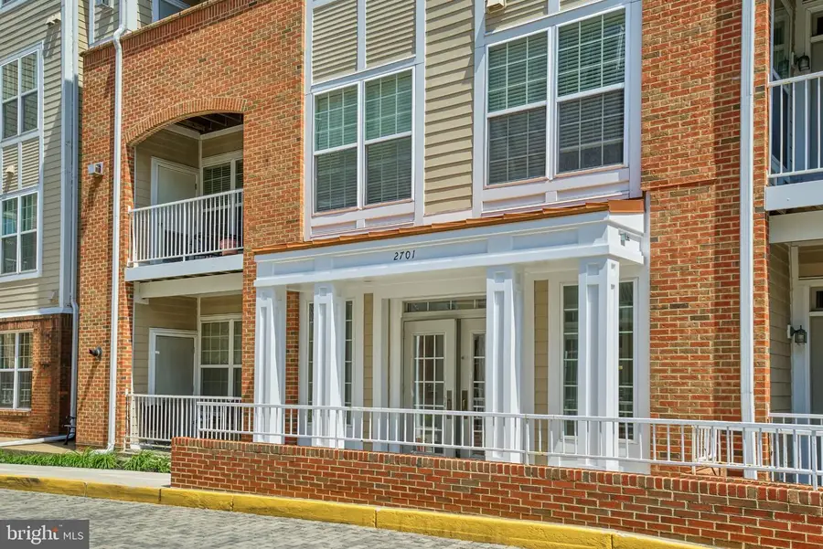 2701 Bellforest Ct #303, Vienna, VA 22180 - #3