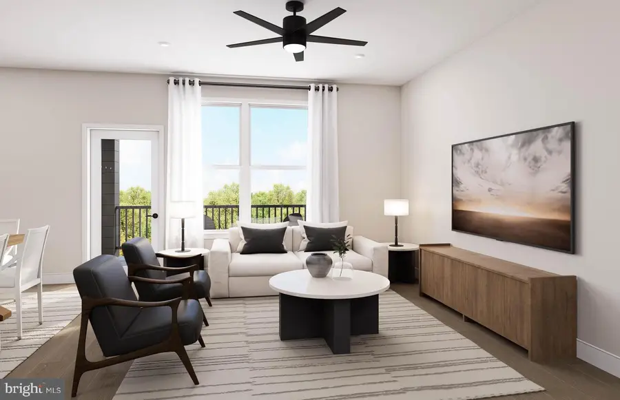 1961 Illumination Dr #10, Vienna, VA 22182 - #3