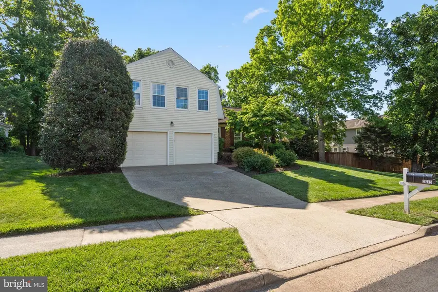 2615 Thomas Young Ln, Herndon, VA 20171 - #3