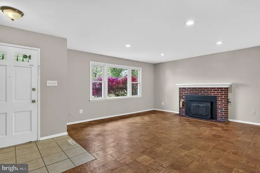 7505 Nottoway Pl, Springfield, VA 22150 - #3