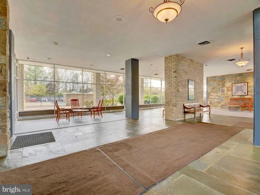 3245 Rio Dr #305, Falls Church, VA 22041 - #2