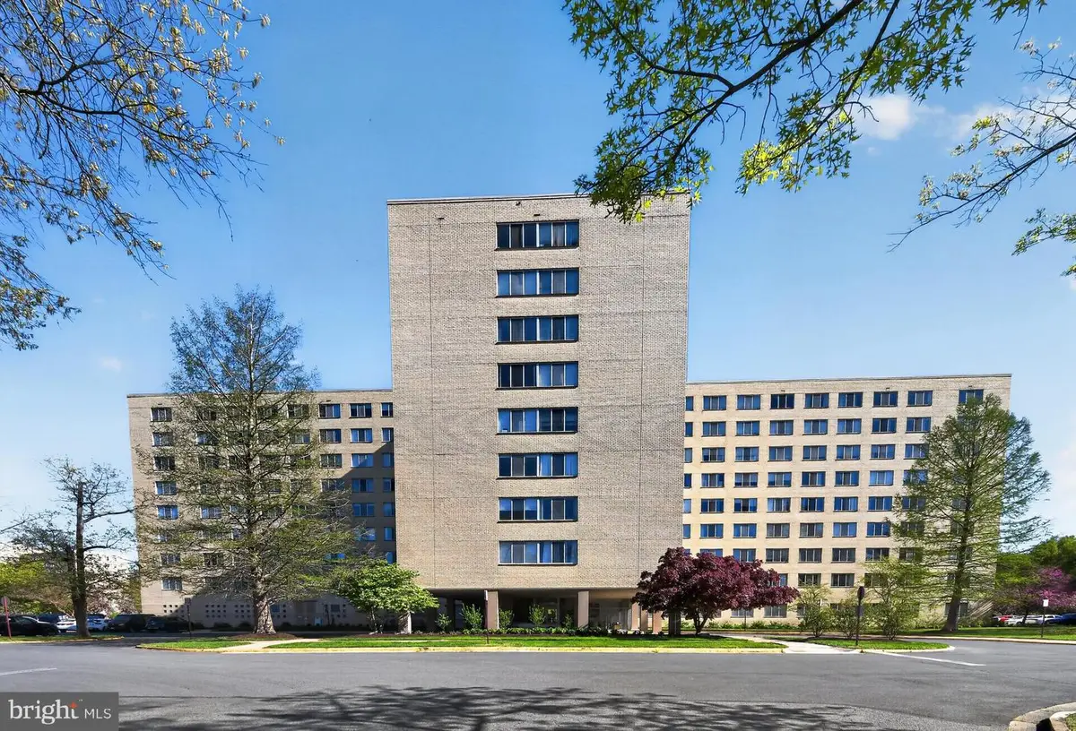 6641 Wakefield Dr #612, Alexandria, VA 22307 - #1