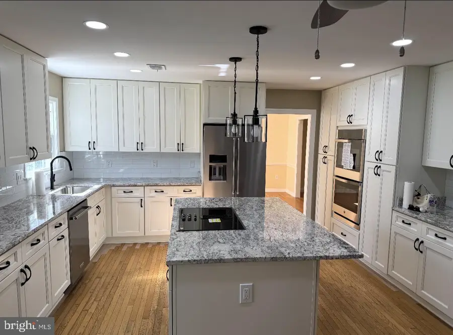 2497 Freetown Dr, Reston, VA 20191 - #2