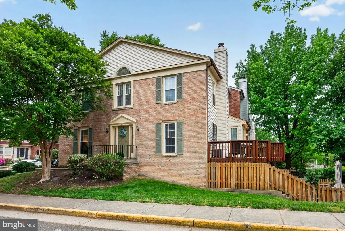6124 Wellington Commons Dr, Alexandria, VA 22310 - #1