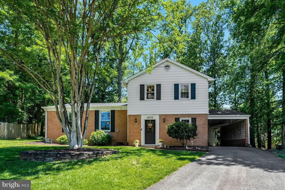 4203 Kings Mill Ln, Annandale, VA 22003 - #1