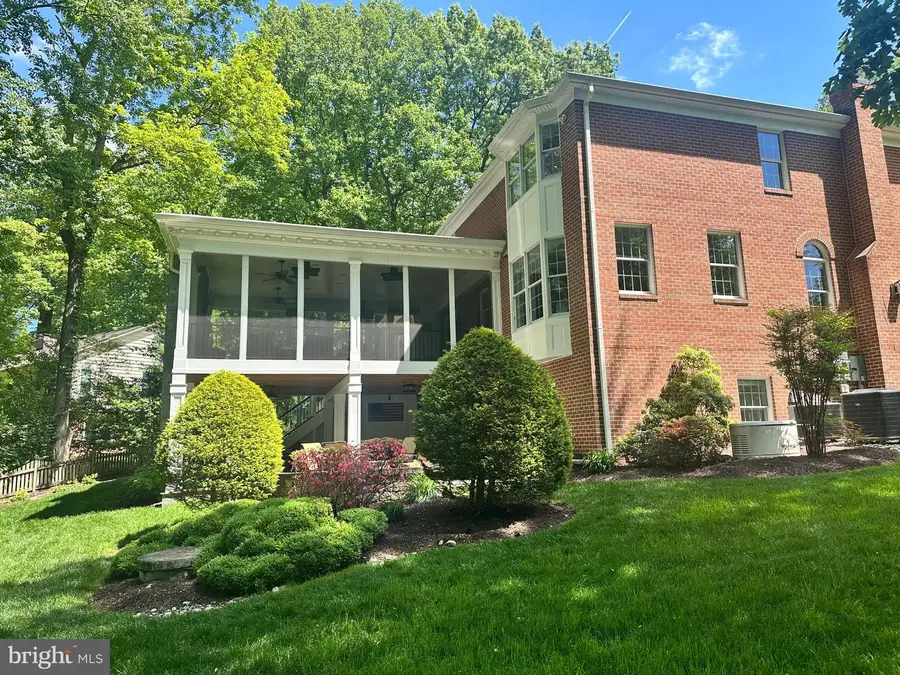 5200 Gunpowder Rd, Fairfax, VA 22030 - #2