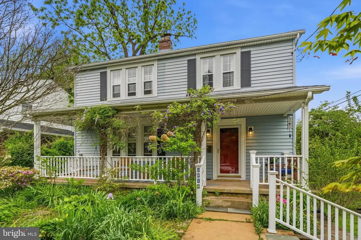 2816 W George Mason Rd, Falls Church, VA 22042 - #1