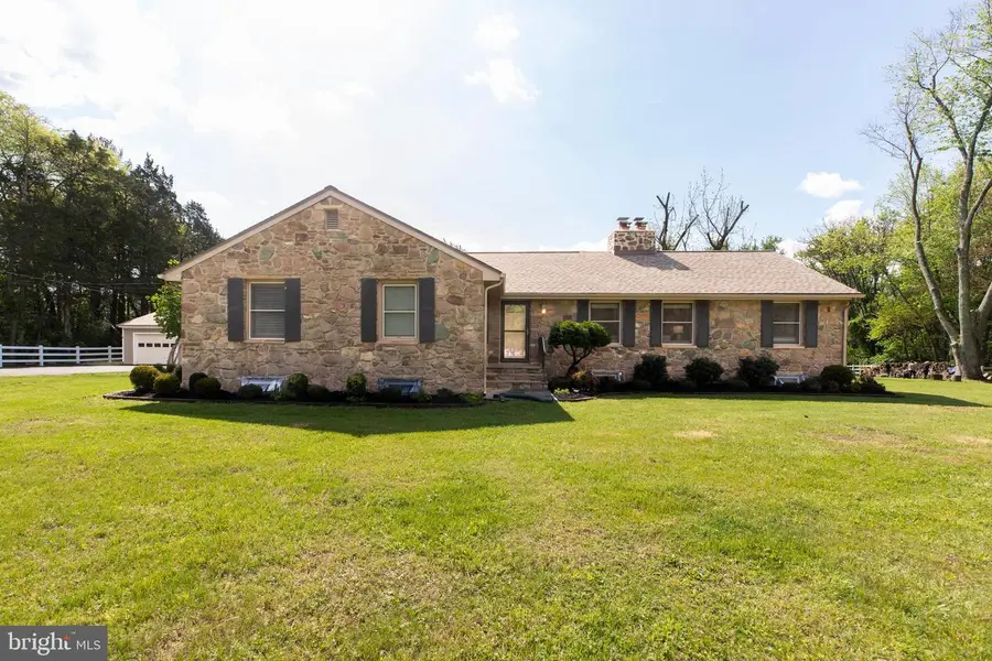 15027 Braddock, Centreville, VA 20120 - #3