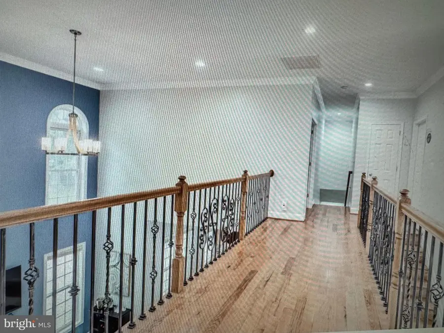 8310 Robey Ave, Annandale, VA 22003 - #2