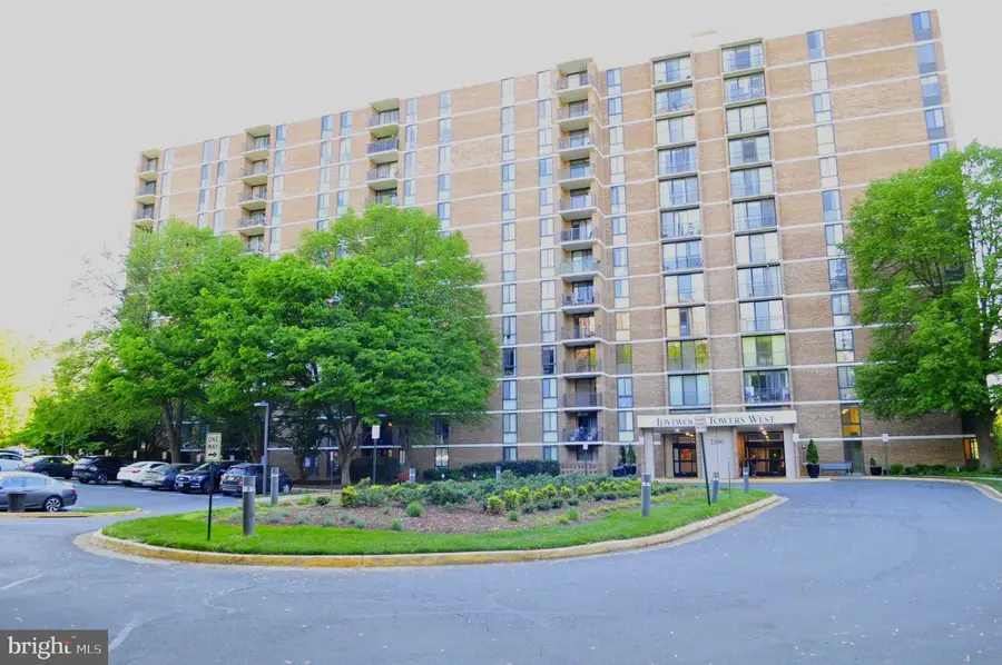 2300 Pimmit Dr #415, Falls Church, VA 22043 - #2
