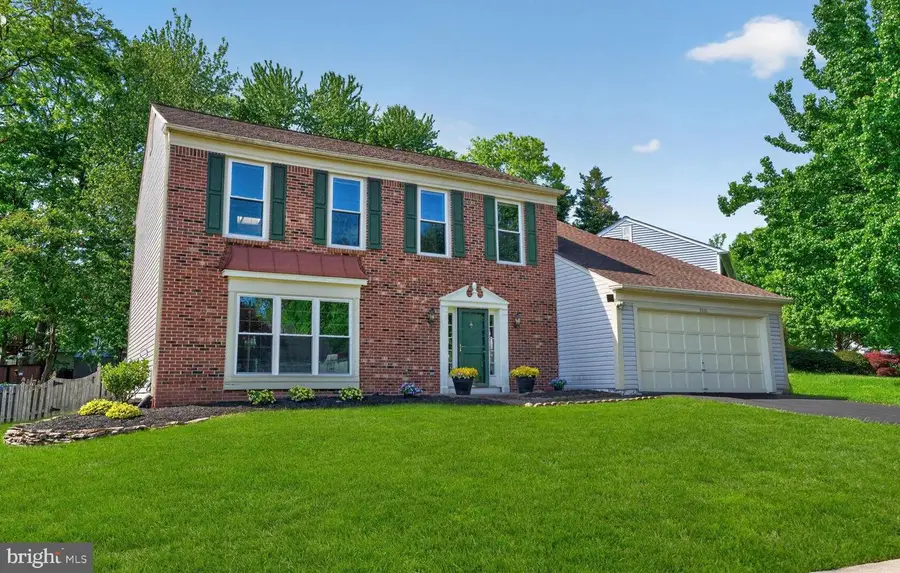 7010 Green Spring Ln, Alexandria, VA 22306 - #3