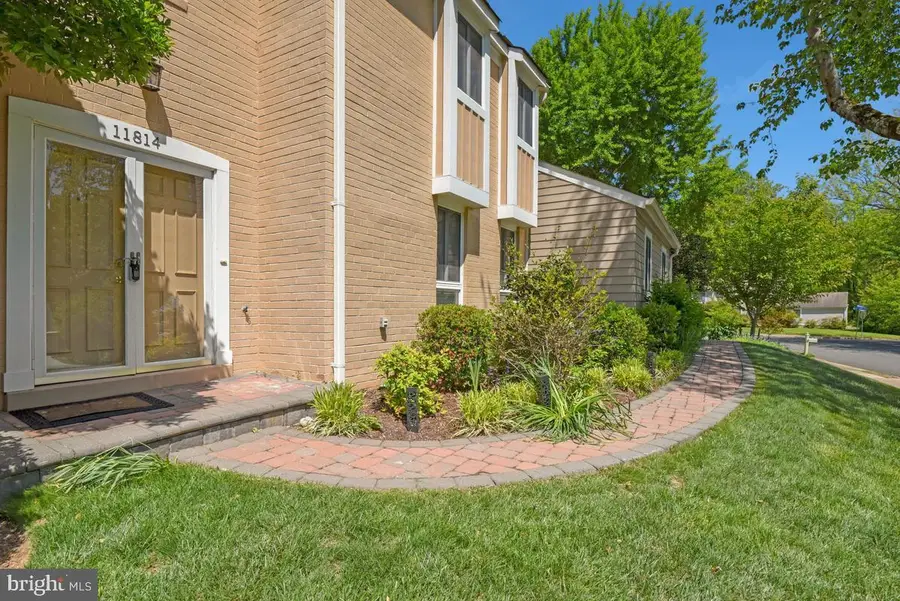 11814 Blue Spruce Rd, Reston, VA 20191 - #3