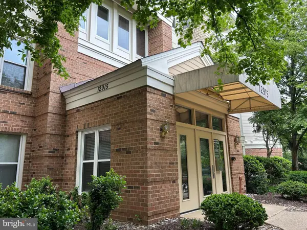 12915 Alton Sq #216, HERNDON, VA 20170