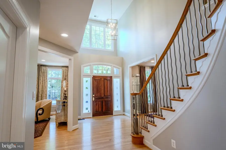 11096 Whitstone Pl, Reston, VA 20194 - #3