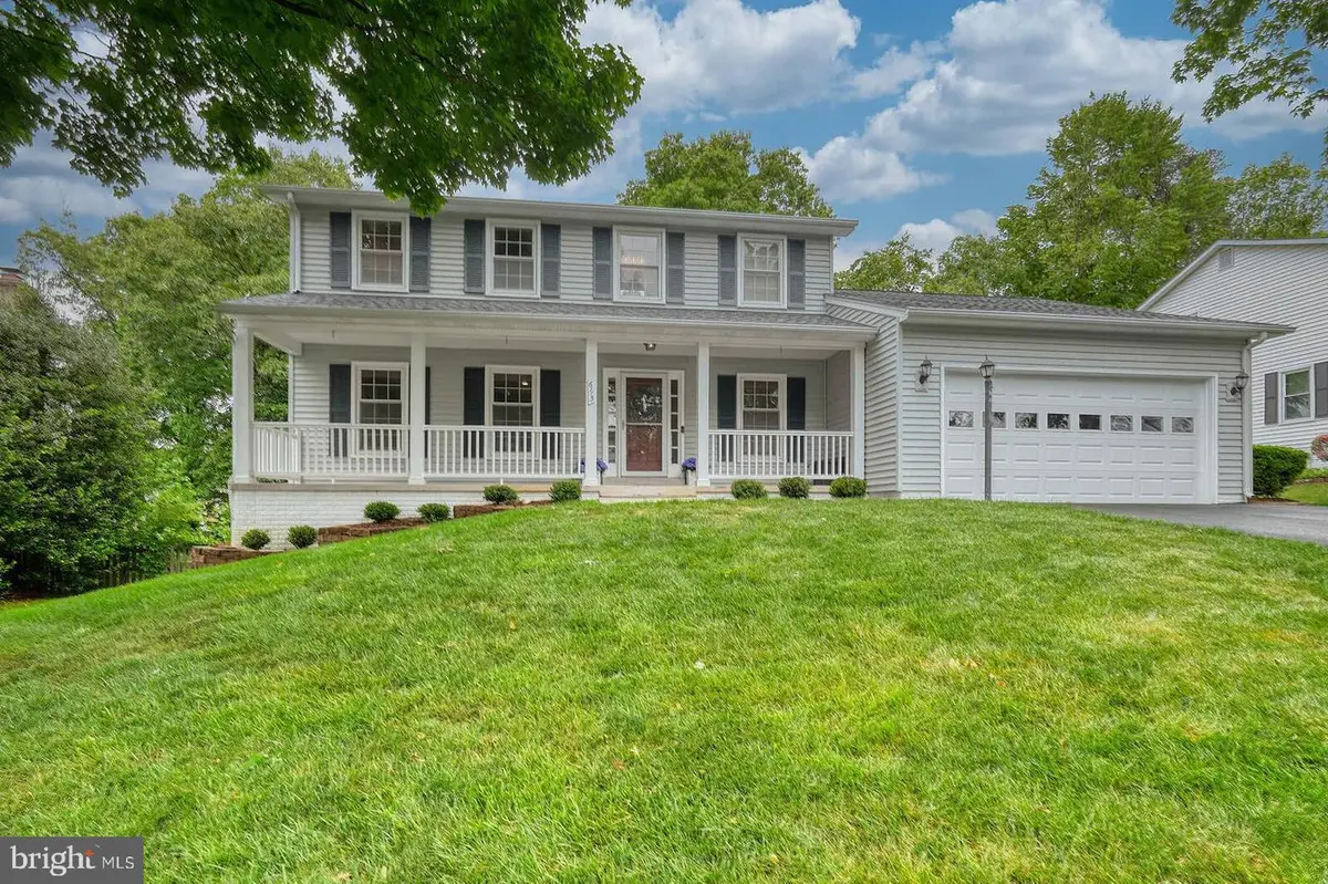 6115 Mountain Springs Ln, Clifton, VA 20124 - #1