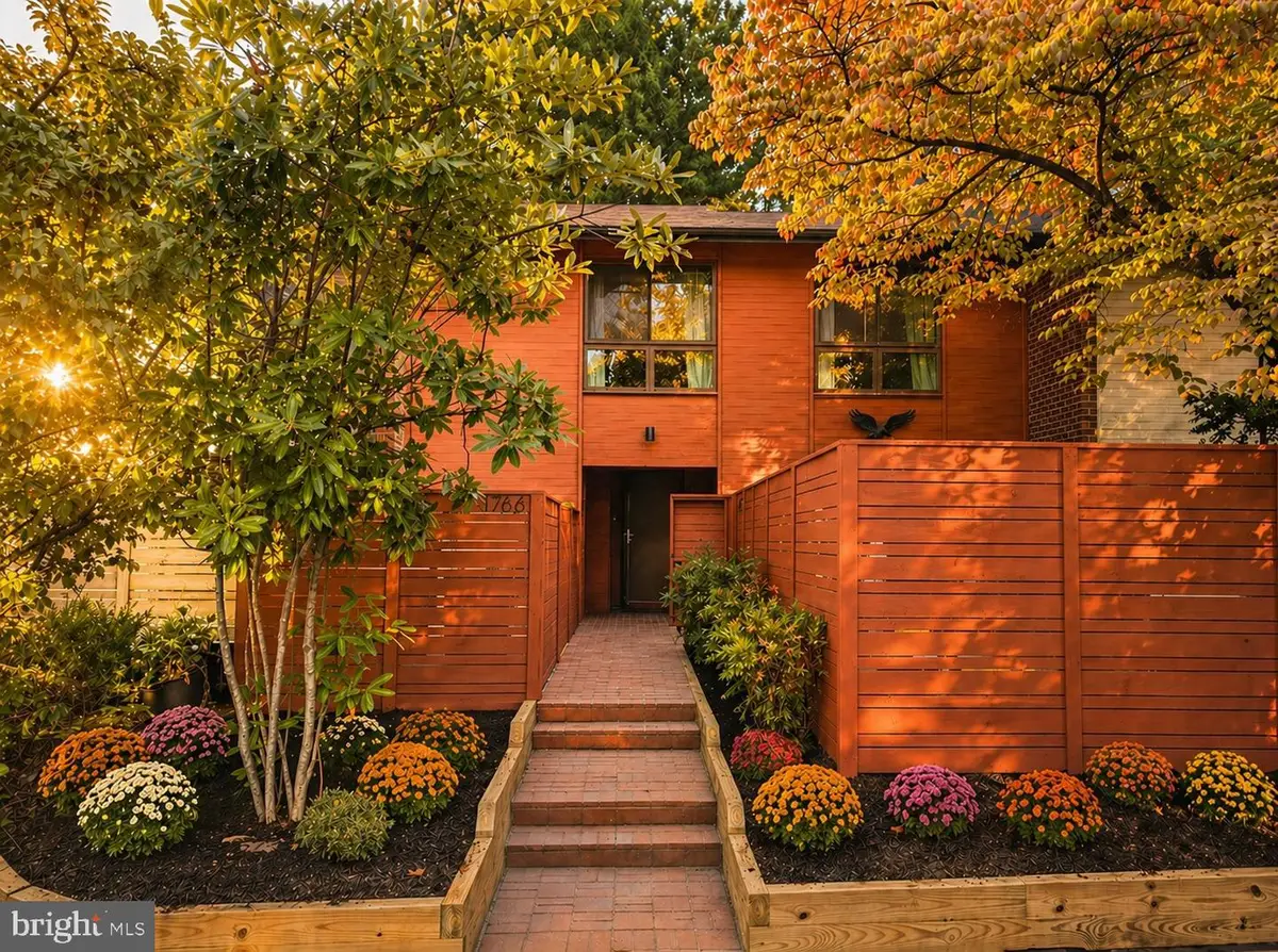 11766 Indian Ridge Rd, Reston, VA 20191 - #1