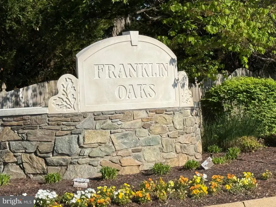 2989 Franklin Oaks Dr, Herndon, VA 20171 - #2