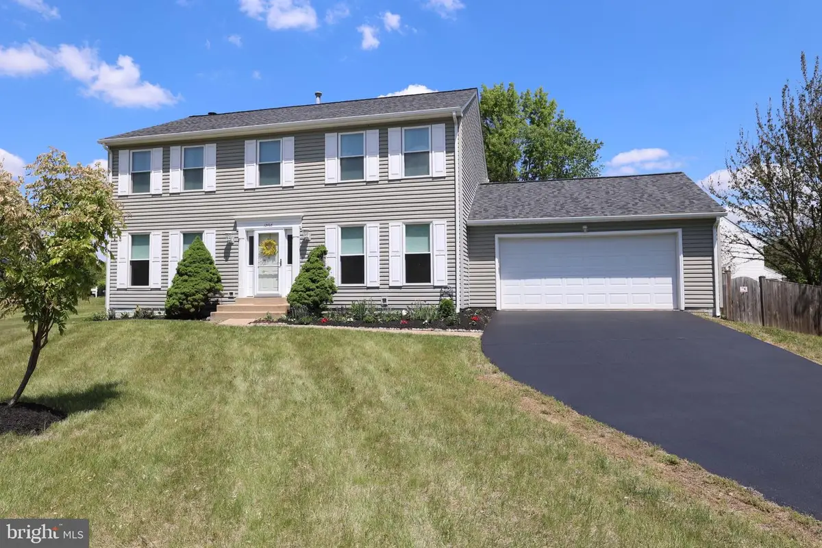 12168 Eddyspark Dr, Herndon, VA 20170 - #1