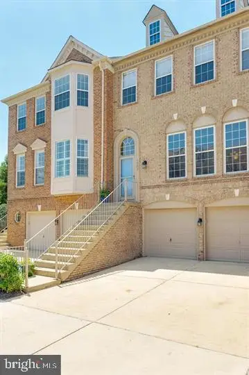 6202 Manchester Park Cir, Alexandria, VA 22310 - #2