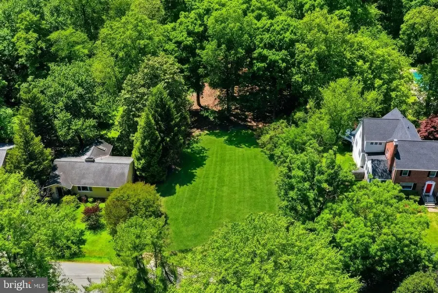 1914 Birch Rd, McLean, VA 22101 - #3