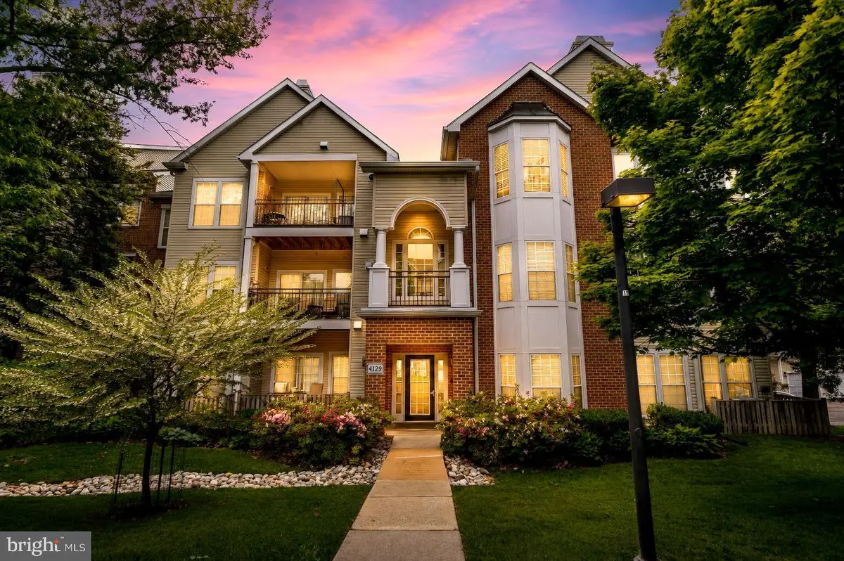 4129 Fountainside Ln #104, Fairfax, VA 22030 - #1