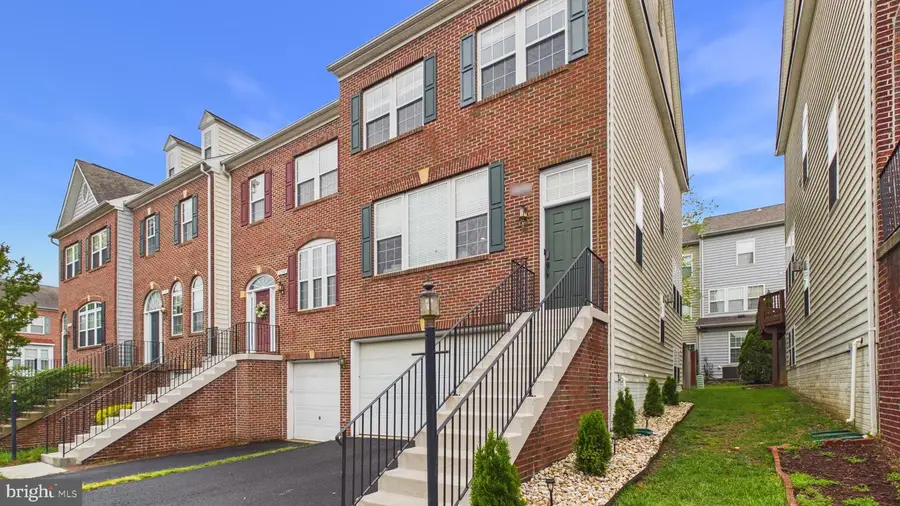 11549 Cavalier Landing Ct, Fairfax, VA 22030 - #3