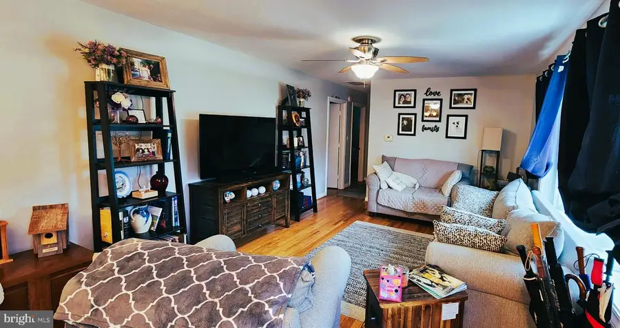 2434 Phillips Dr, Alexandria, VA 22306 - #2