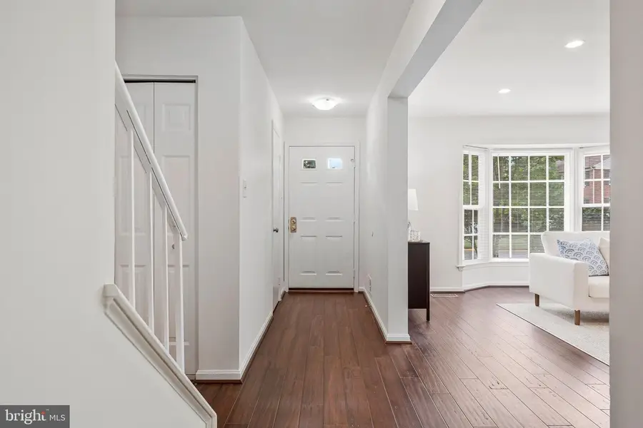 2803 Shawn Leigh Dr, Vienna, VA 22181 - #3