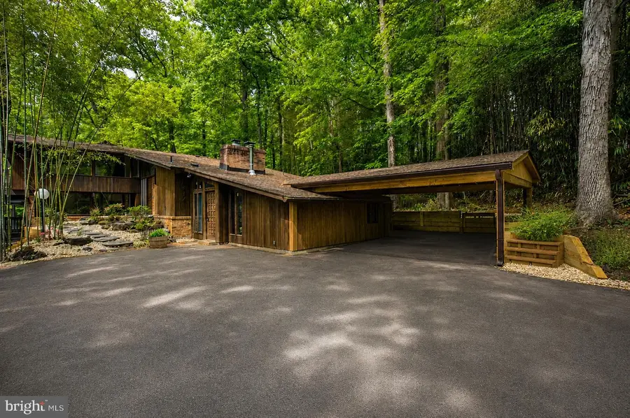 6412 Recreation Ln, Falls Church, VA 22041 - #2