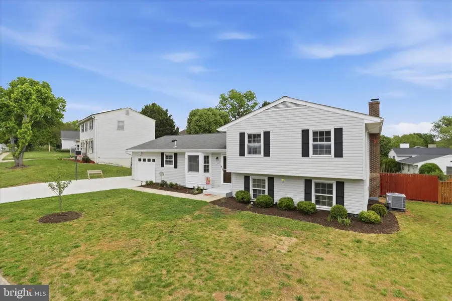 1337 Shallow Ford Rd, Herndon, VA 20170 - #3
